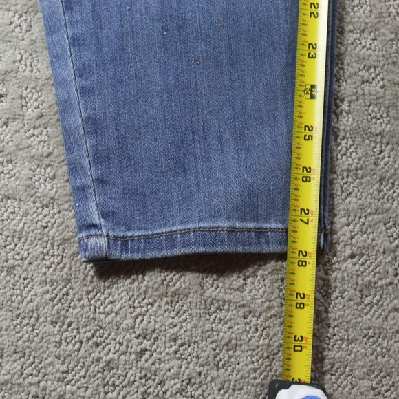 NWT Lane Bryant Size 24 Distressed and Bling Light Blue Jeans - Picture 8 of 9
